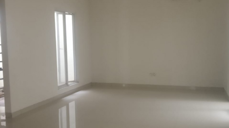 Dijual Rumah berlantai 2 di kawasan Gading Serpong Dengan harga jual menarik