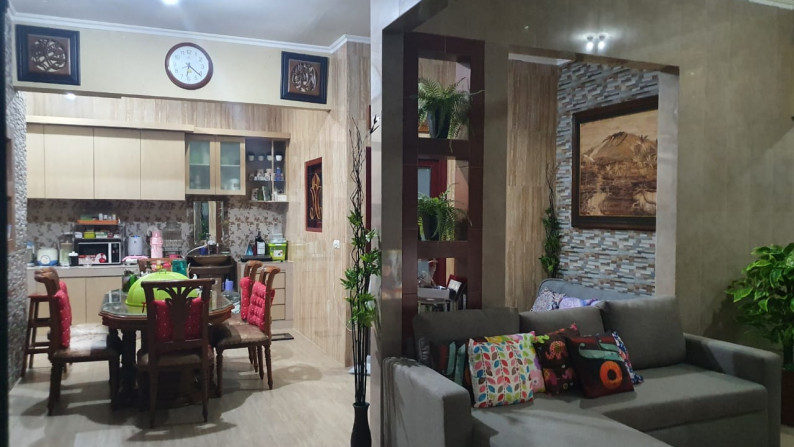 Rumah Dijual Kebonsari Regency Jambangan Surabaya