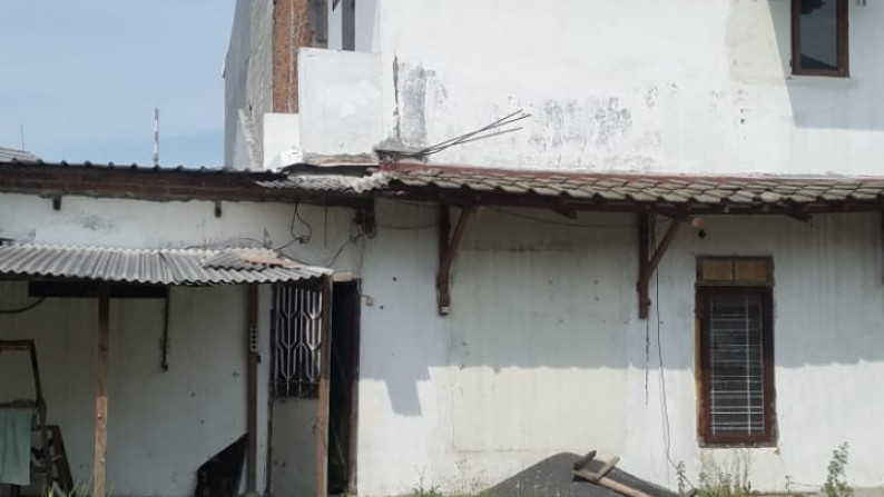 Rumah disewakan Simpang Darmo Permai Selatan