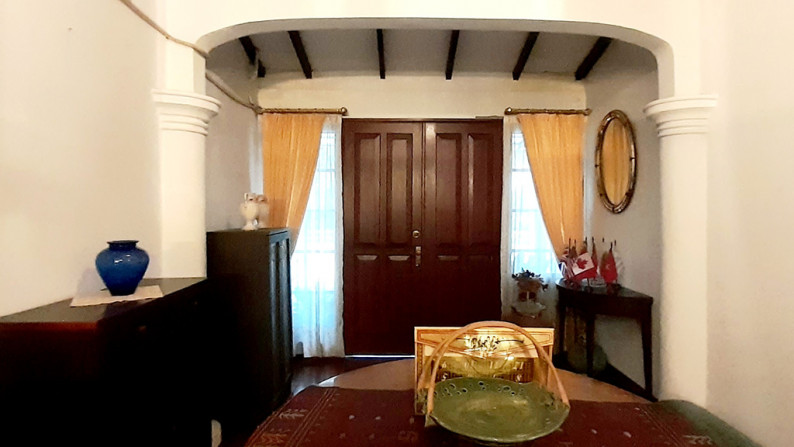 Rumah Klasik Eropa di Villa Cinere Mas, Luas 492m2 Harga 5M Nego, Murah!!! #WWDD