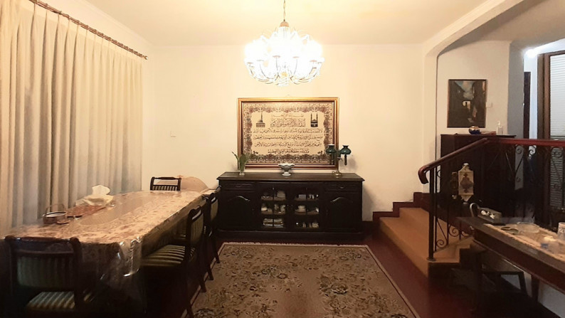 Rumah Klasik Eropa di Villa Cinere Mas, Luas 492m2 Harga 5M Nego, Murah!!! #WWDD