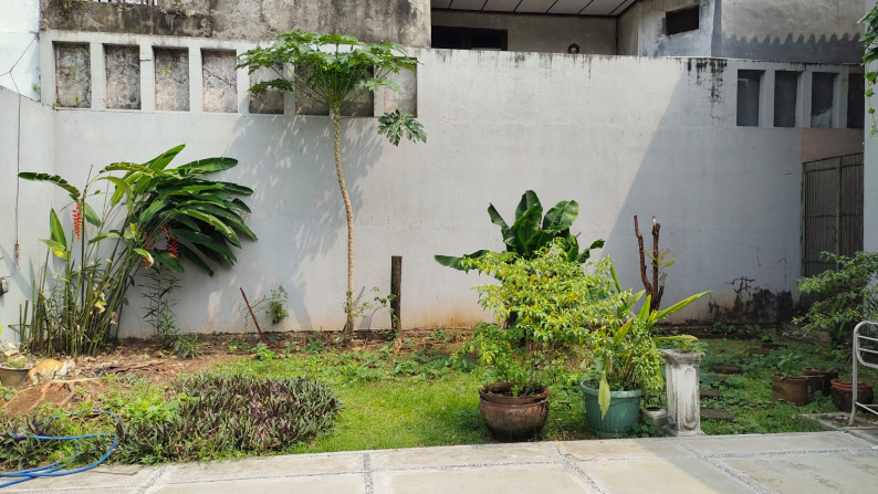 Rumah Siap Huni dan Lokasi Strategis @Jl Adhiyaksa, Lebak Bulus