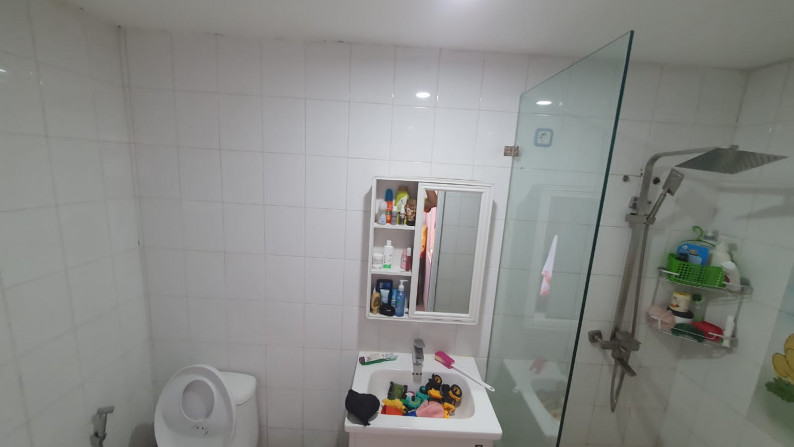 Rumah nyaman, bagus siap huni di Bintaro