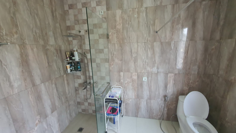 Rumah nyaman, bagus siap huni di Bintaro