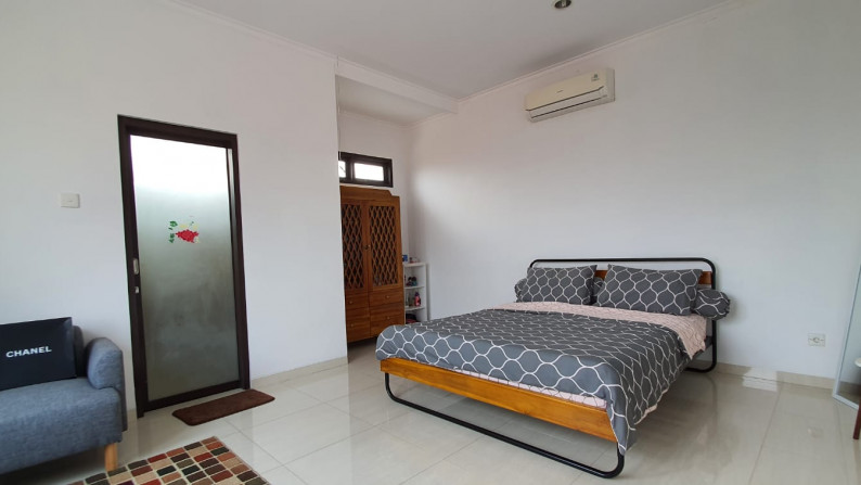 Rumah MEWAH, Siap Huni dan Full Furnished @Bali Village, Cipete
