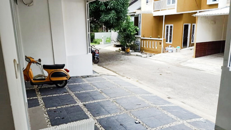 Dijual Rumah Bagus Di Graha Carissa, Graha Raya Bintaro Jaya