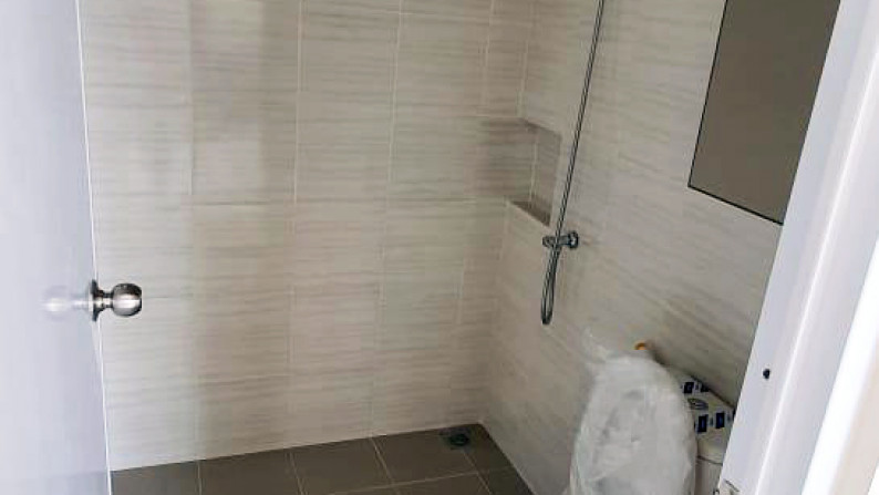 Rumah Baru Gress!! di Grand Sunrise Menganti, Minimalis, Row Jalan Lebar, Cocok untuk pasutri muda, Siap Huni