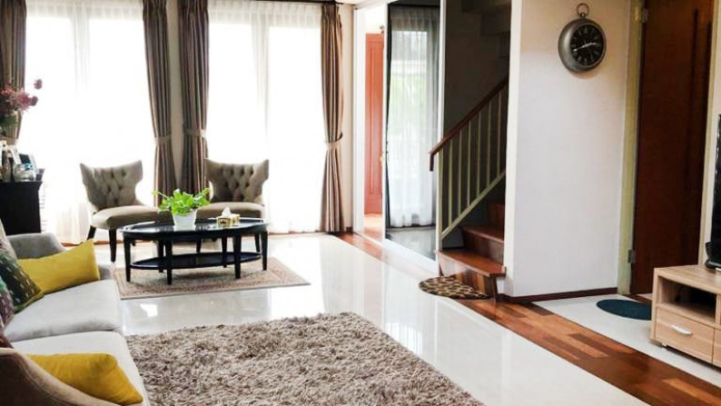 Rumah bagus, nyaman siap huni di bintaro