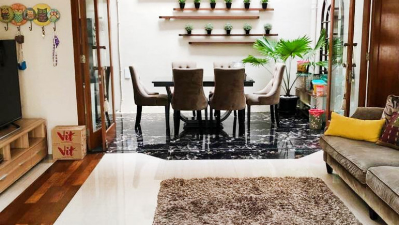 Rumah bagus, nyaman siap huni di bintaro