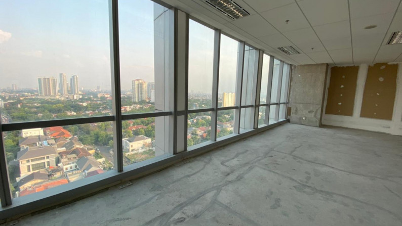 Ruang Kantor di Pasaraya Blok M, hoek. View Bagus.