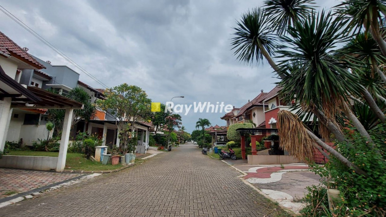 For Sale: Rumah Balinese Style Dalam Komplek Asri Bali View Cirendeu