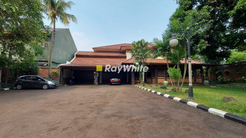 For Sale: Rumah Ethnic Style Di Kawasan Cbd Lenteng Agung