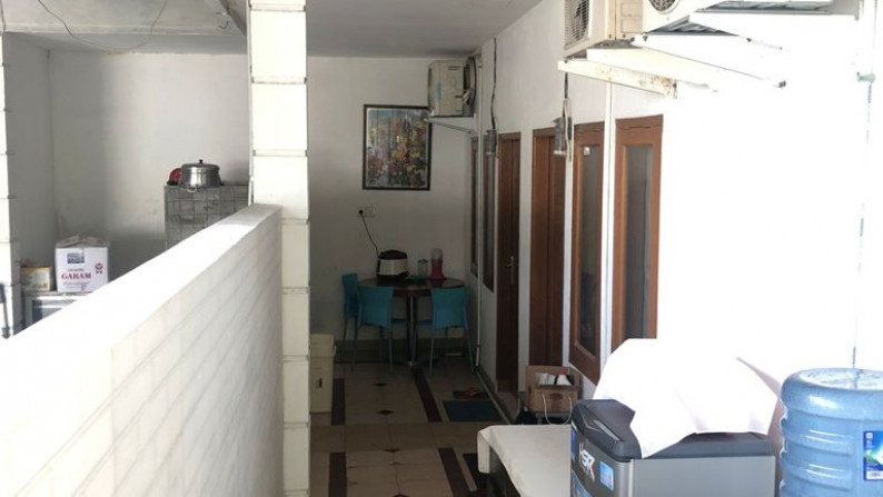 Rumah dan Kos-kosan Lokasi Strategis @Jl Manaf, Cempaka Putih, Ciputat