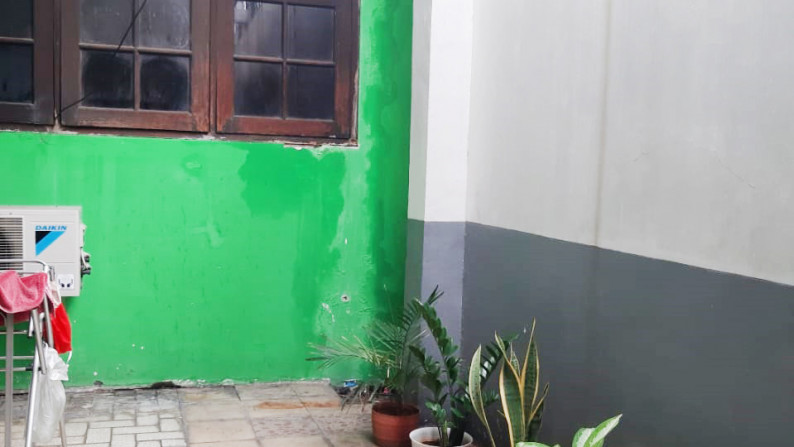 Dijual Rumah Di Jl Jl Masjid Darul Falah, Petukangan Utara DKI Jakarta