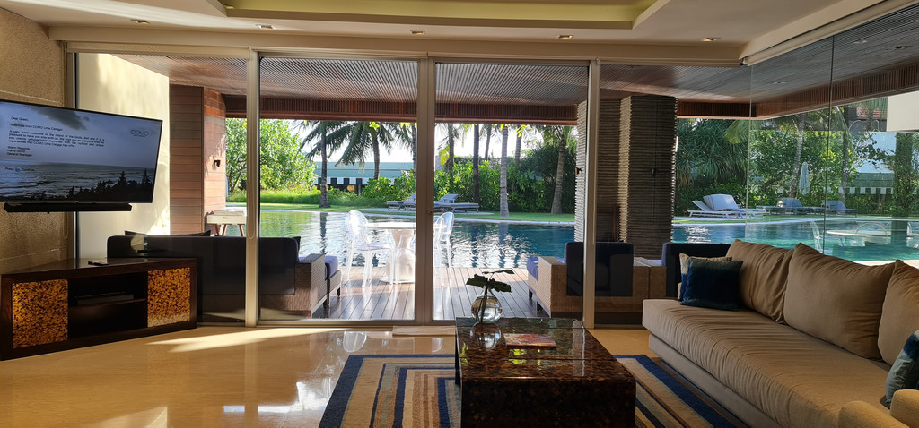 Two Bedroom Luxury Oceanfront Apartment in Echo Beach, Canggu