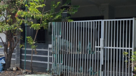 Rumah 1,5 Lantai di Griya Mapan Sentosa, Sidoarjo