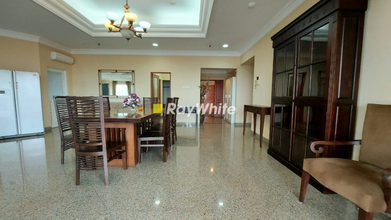 For Sale/Rent: Apartemen Prestige Greenview Pondok Indah, Furnished, 4 BR