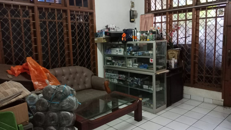 TURUN HARGA !!!!! Dijual Cepat Rumah dan Ruko bersebelahan