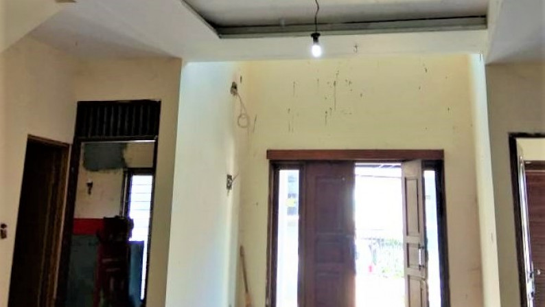 Rumah Strategis dan Terima Siap Huni @Pamulang Permai, Pamulang