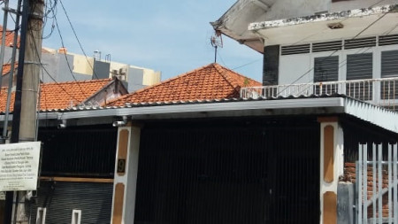 Rumah Dijual Disewa Dharmahusada Surabaya