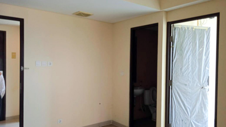 Apartement De Papilio A.Yani, Strategis, Kosongan, Hook/Pojokan, View Pool