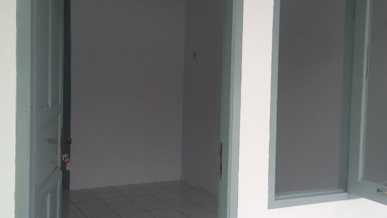 Rumah Minimalis Siap Huni @Perumahan Amnggrek Permai, Curug, Tangerang