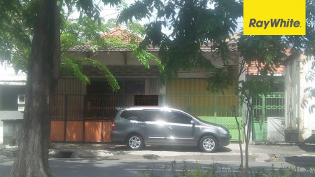 Dijual Rumah Usaha 2 lantai di Jalan Simokerto, Surabaya Pusat