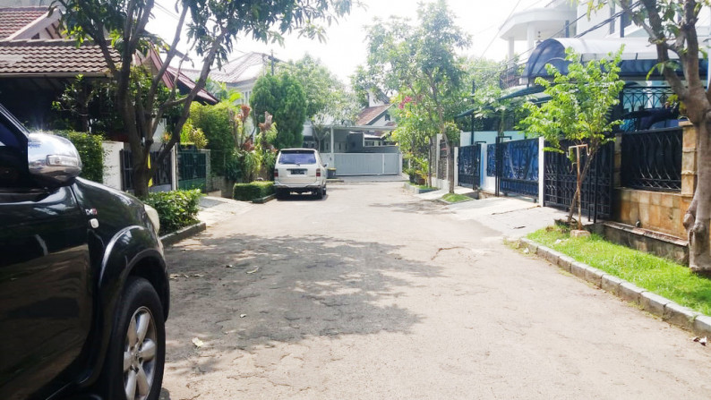 Rumah Bagus Di Camar, Bintaro Jaya Sektor 3