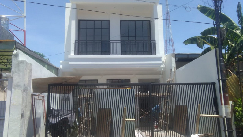 Rumah dijual Simpang Darmo Permai Selatan