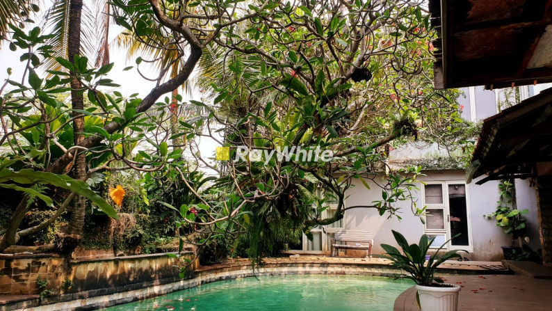 Rumah Mewah dengan Private Pool di Cilandak