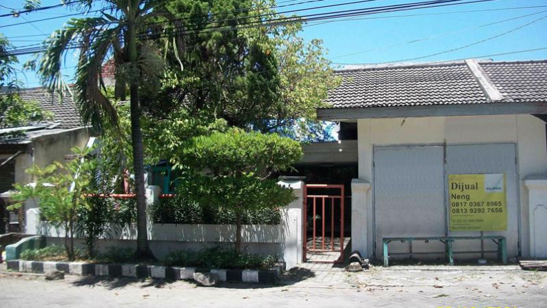 Rumah di Pandugo Baru, Bagus + Terawat, Row Jalan Lebar + Paving, Siap Huni