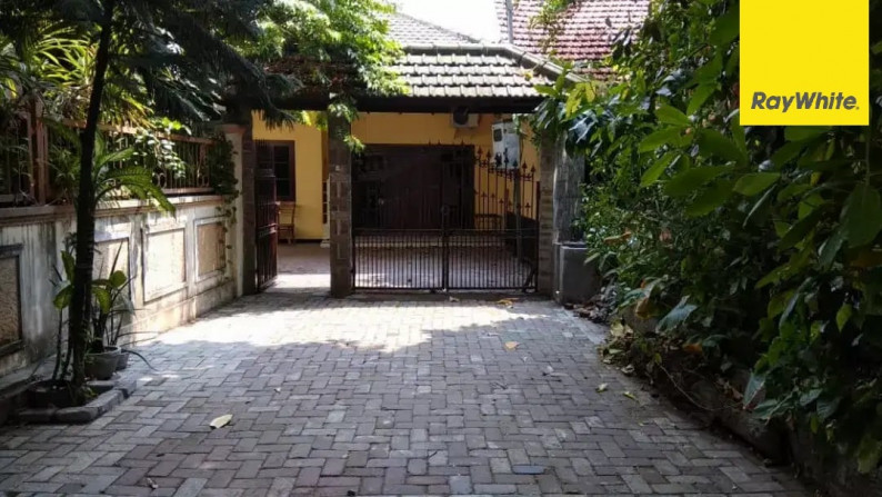 Dijual Rumah Pusat Kota di Jalan Monginsidi, Tegalsari, Surabaya