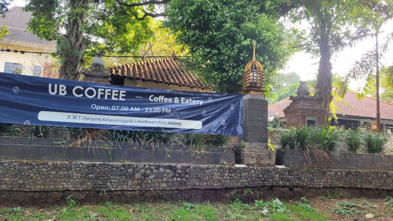 Ruang Usaha Hitung Tanah dan Pinggir Jalan Raya @Jl MT Haryono (Depan Univ Brawijaya), Malang