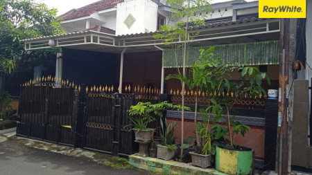 Dijual Rumah di Babatan indah, Surabaya