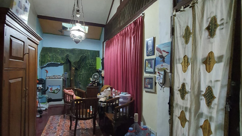 Dijual Rumah + Kos-kosan + Warung @Jagakarsa Raya