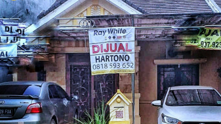 Jual Rumah second di Grand Wisata Cluster terdepan I Hartono