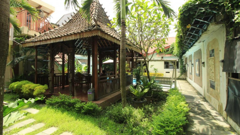 GUEST HOUSE CANTIK DENGAN FURNITURE DI BELAKANG HYATT REGENCY, SLEMAN.