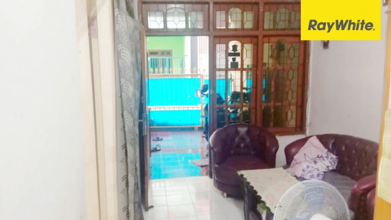 Dijual Rumah 2 lantai di Jl Pacar Kembang, Surabaya Pusat