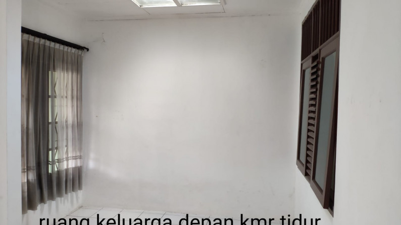 Rumah Siap Huni dan Strategis @Pisok, Bintaro