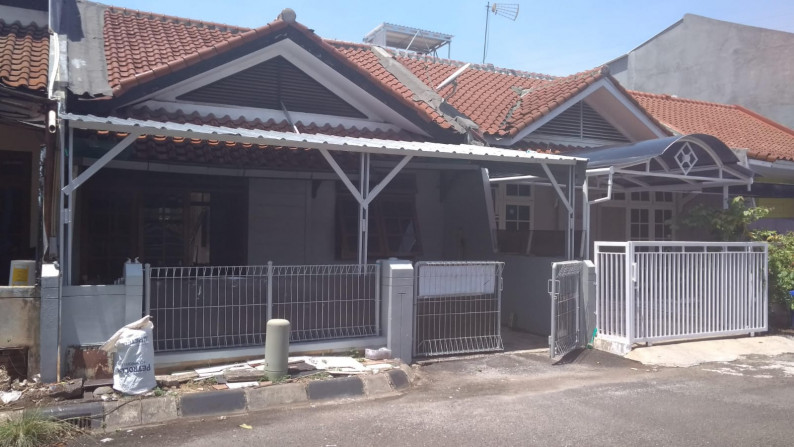 Dijual Rumah di Taman bunga, tangerang moderland