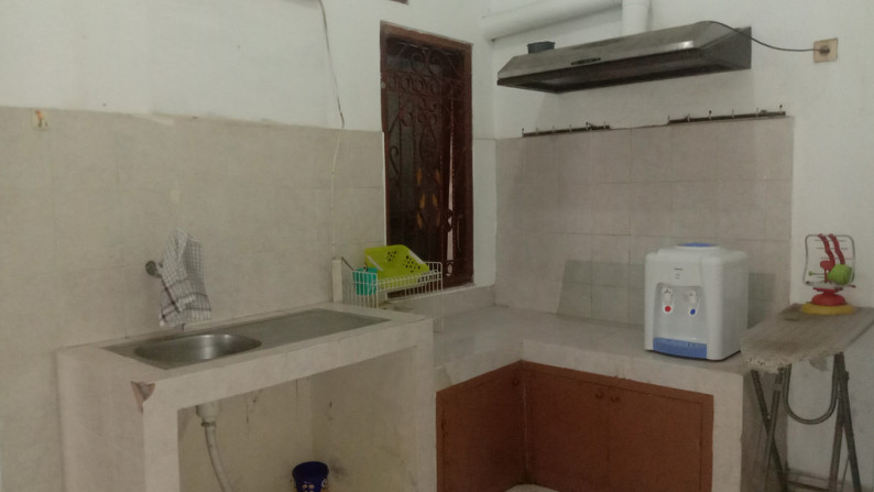 RUMAH TINGGAL MINIMALIS DALAM PERUMAHAN NANDAN REGENCY DEKAT RINGROAD UTARA