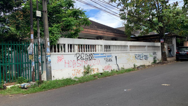 Rumah Nyaman dan Siap Huni di Kawasan Villa Bintaro Indah, Jombang