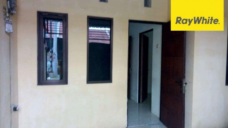 Dijual Rumah di Perum Griya Taman Sari, Semampir Sidoarjo