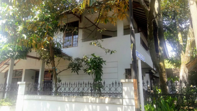 Dijual Rumah di Komplek Sumbersari, Kota Bandung