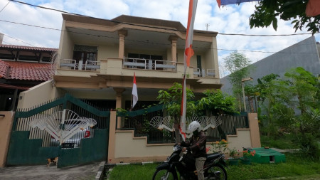 Rumah Dijual Ketintang Wiyata Surabaya