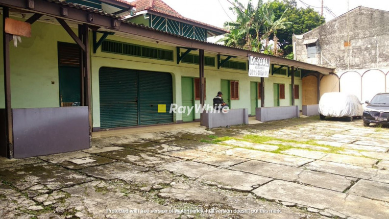 Kos-Kosan 2 Lantai Lokasi Pinggir Jalan Bogor