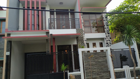 Rumah Disewa Ketintang Wiyata Surabaya