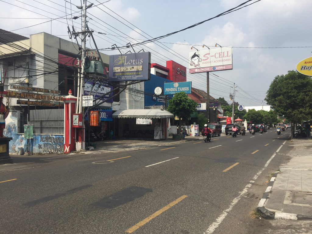 TANAH SELUAS 1188 METER PERSEGI, DI JL TAMANSISWA, MERGANGSAN, YOGYAKARTA