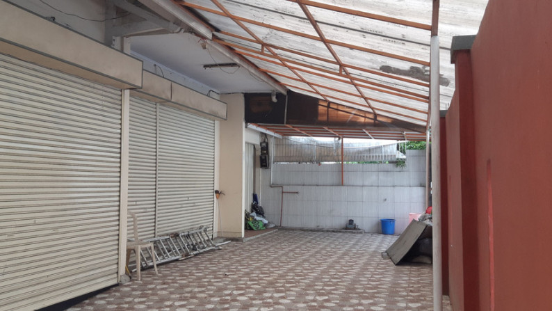 Dijual Rumah di Dr Djunjunan, Dekat Pintu Tol Pasteur, Kota Bandung