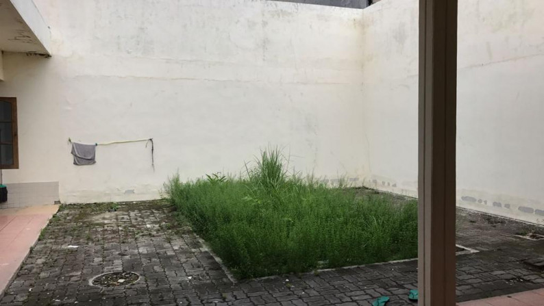 Rumah Dijual Manyar Kertika Surabaya